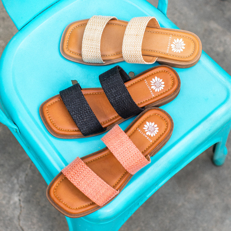 Pointed Toe – Yellow Box