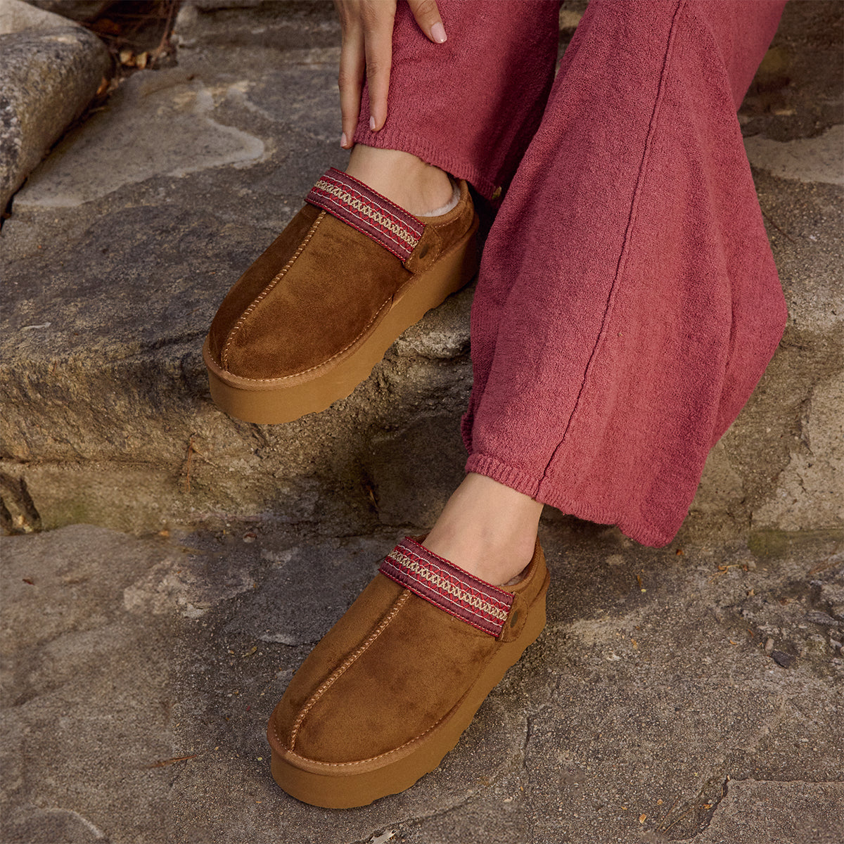 Magda Flatform Clog | Yellow Box Official Site – YELLOW BOX FOOTWEAR