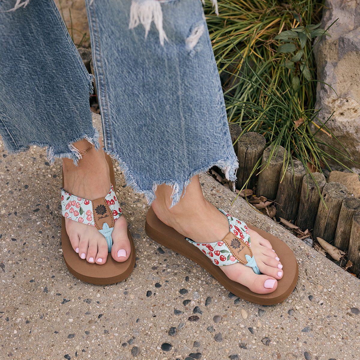 Rosamel Flip Flop | Yellow Box Official Site – YELLOW BOX FOOTWEAR
